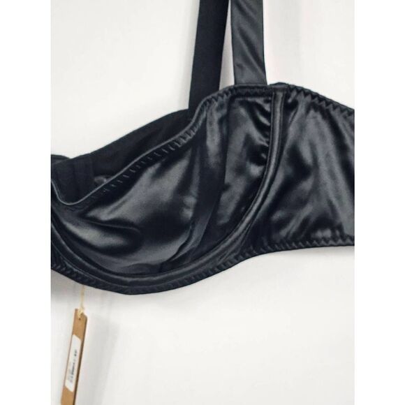 Skims underwire bra Nwt - Picture 3 of 12